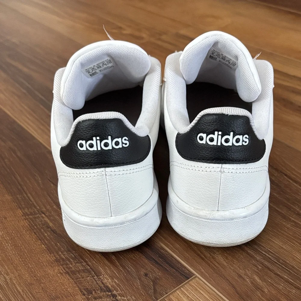 2/$22🌼 Adidas Grand Court Sneakers with Classic White and Black - Picture 4 of 14